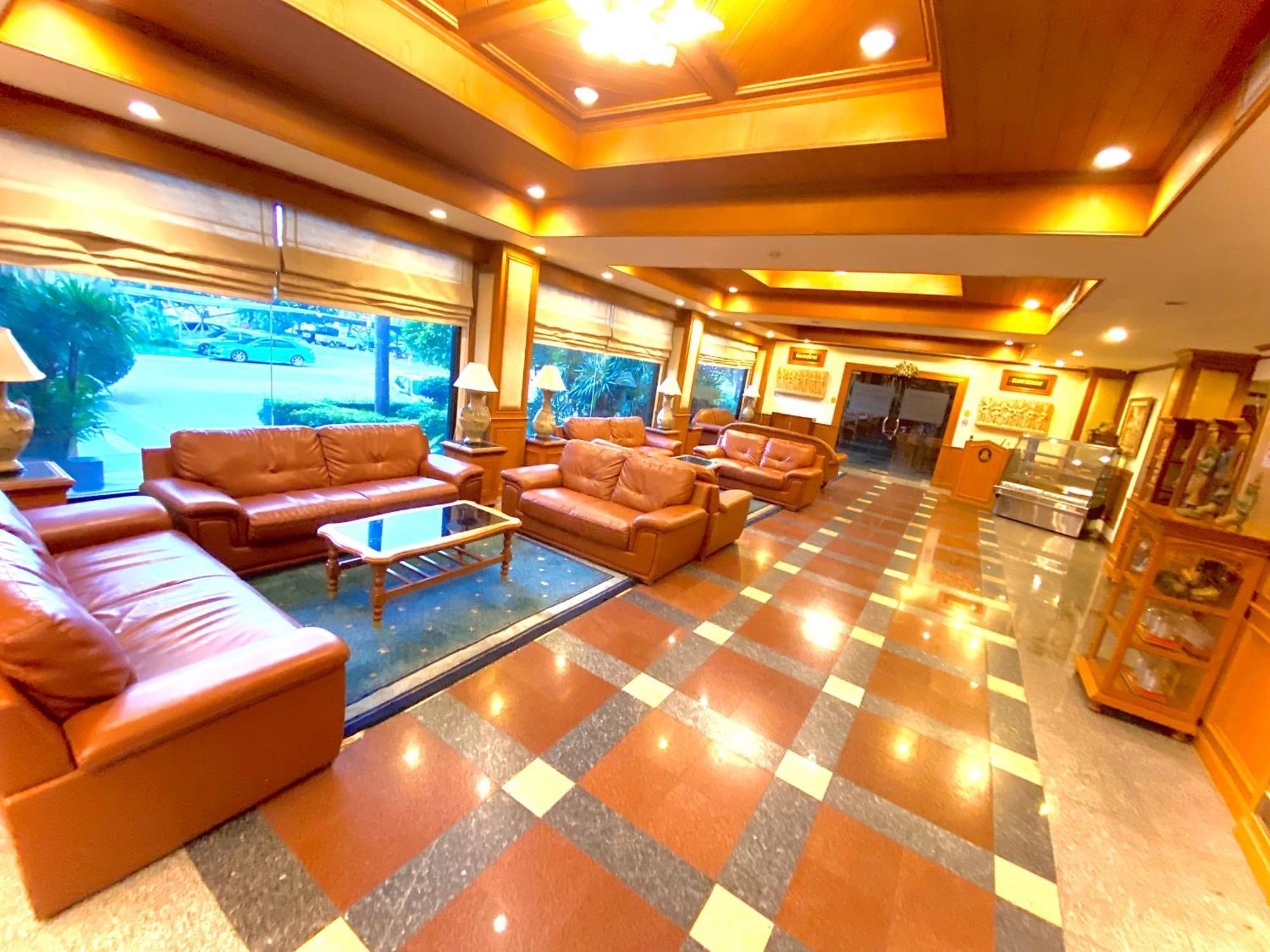 Taksilahotel Maha Sarakham Exterior photo